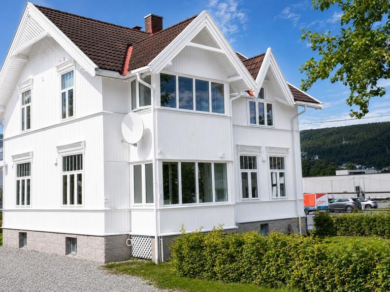 3045 DRAMMEN Thomas Bjerknes gate 6